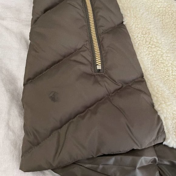 Athleta Responsible Down Tundra Goose Down Sherpa Winter Vest - Picture 11 of 11